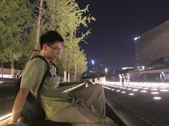 -南京眼步行桥
