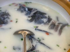 -浔味·山屿湖·正宗淳牌全鱼宴老字号