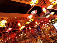 -野山舂·贵州现舂酸汤火锅(鸿通城店)