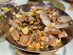 -丹江口渔村·湘味厨房(桃园店)