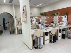 -HIMO海马体照相馆(上海华润CP静安店)