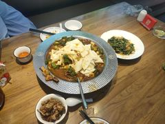 -俭寨大盘鸡·手抓肉·烧烤新疆菜(乌苏路店)