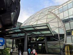 -上海滴水湖皇冠假日酒店