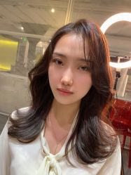 -AYO SALON