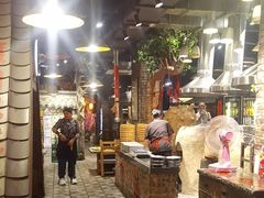 -破瓦寒窑·地摊烤羊排