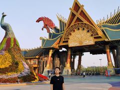 -七彩云南欢乐世界