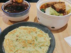 -宏状元现熬粥·京味菜(三里河店)