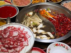 -沸炉重庆老火锅(军事博物馆店)