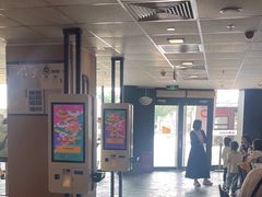 -麦当劳(国家体育场南路店)