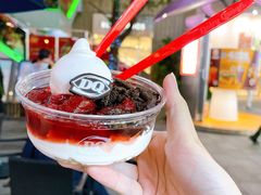 -DQ·蛋糕·冰淇淋(大宁国际商业广场店)