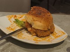 -必胜客(东大桥店)