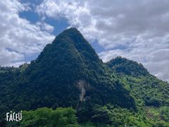 -巴马水晶宫