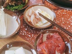 -赵美丽·重庆社区火锅·直营店(火车东站·中豪国际店)