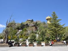 -迪庆藏族自治州博物馆