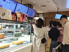 -奈雪的茶(湖滨银泰in77C区PRO店)