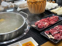 -四点金潮汕鲜牛肉火锅(金猴名居店)