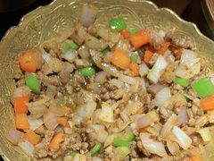 薄饼卷羊肉粒-楼兰新疆主题餐厅(苏州中心店)