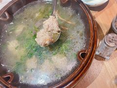 -头上红煨盐鸡·非遗院子餐厅