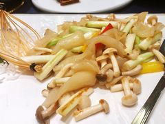 蚝皇扣花胶-新加坡泰国村酒楼(五角场店)