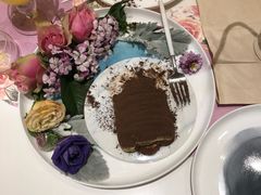 -MEET缘燕窝甜品&Tang's cake(华润万象城店)