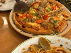 萨莉亚特选牛肉披萨-萨莉亚意式餐厅(深圳北站店)