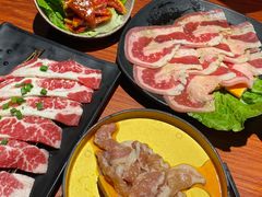 -山之屋炭火烧肉·生啤畅饮(大朗万科中央公园店)