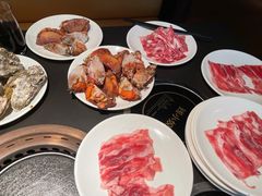大闸蟹-钱小奴海鲜自助黑金店(杭州滨江龙湖店)