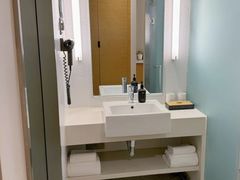 -全季酒店(郑州建设路碧沙岗地铁站店)