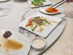 -匠心牛公馆·潮汕牛肉海鲜火锅(索菲特店)