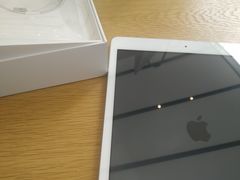 -Apple零售店(新街口店)