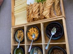 -有喜胶东小馆(太申祥和店)