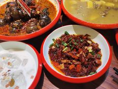 -老闵田螺馆·南昌市井菜·特色小吃(总店)
