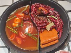 -贰回巷火锅馆(钟楼店)