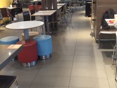 大堂-麦当劳(苏州火车站南广场店)
