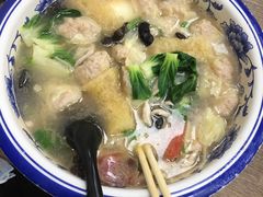 三鲜馄饨-刘长兴(逸仙桥店)