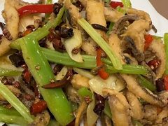 -金牌餐厅·天津菜·八珍豆腐·老爆三(瓷房子店)