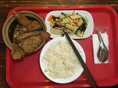 -万和春排骨砂锅米饭(湖北路店)