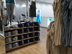 -优衣库(长沙国金中心店)