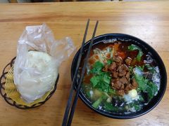-蒋记米线总店(中荣街店)