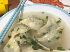 -小杨生煎(白玉兰广场店)
