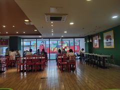 大堂-麦当劳(季平店)