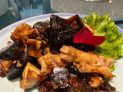 -海派美食·家宴海鲜青岛菜·石锅鲽鱼头(东方城店)