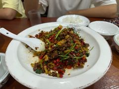 -湖南人家湘菜馆(镇江路店)