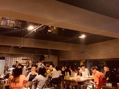 -龙巢盱眙龙虾·牛蛙·烧烤宵夜(八卦岭店)