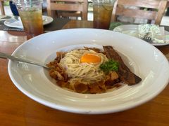 -Chom Cafe and Restaurant