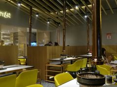 大堂-么肆烤肉·中式自助·烤肉大排档(街道口季佳PAI店)