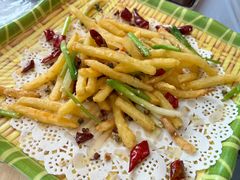 -肥肥虾庄·金牌油焖大虾(东湖欢乐谷店)