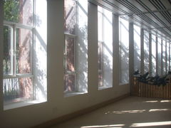 -珠海科技学院-图书馆