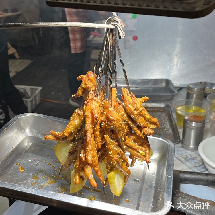 大肚子瓦缸烤出的美味就藏在这里