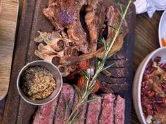 -The BREW·酿餐厅(浦东嘉里大酒店)